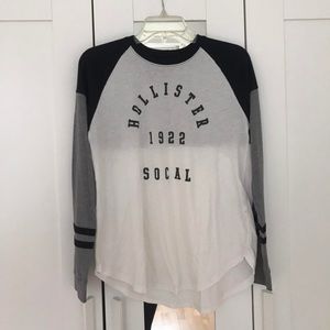 Hollister basic logo shirt